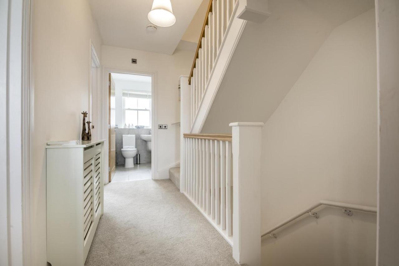 Milford Street - 5 Bedroom Luxurious Holiday Home - Saundersfoot Bagian luar foto