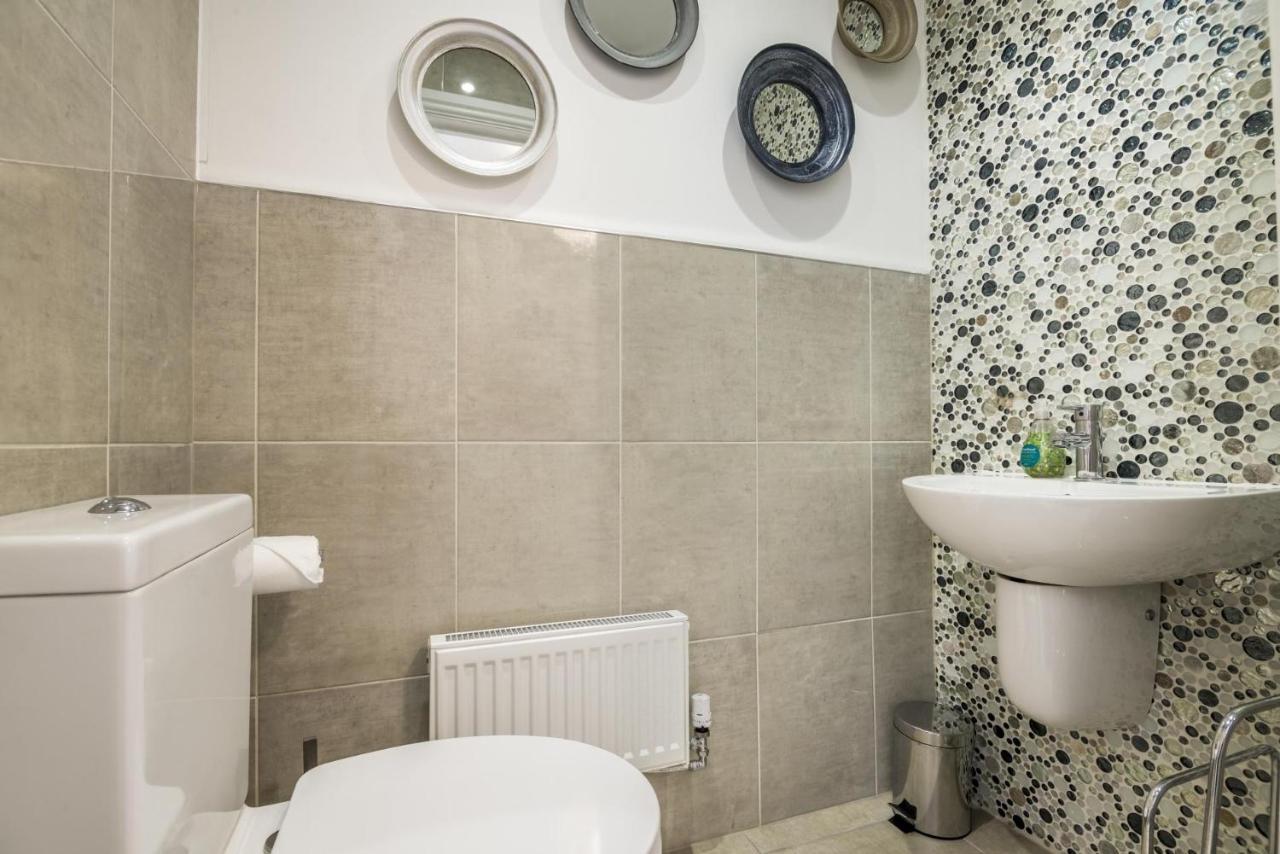 Milford Street - 5 Bedroom Luxurious Holiday Home - Saundersfoot Bagian luar foto