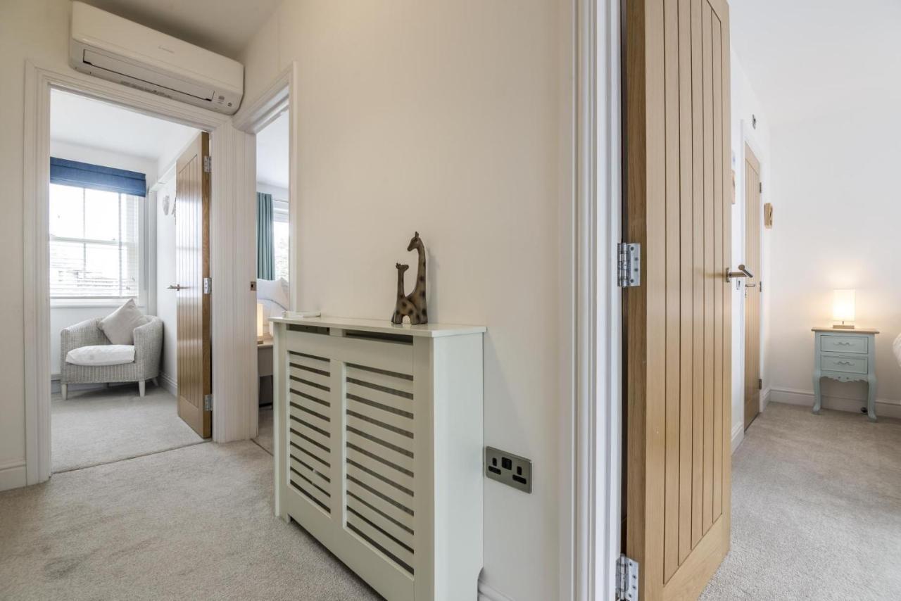 Milford Street - 5 Bedroom Luxurious Holiday Home - Saundersfoot Bagian luar foto