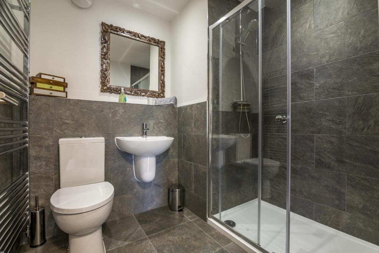 Milford Street - 5 Bedroom Luxurious Holiday Home - Saundersfoot Bagian luar foto